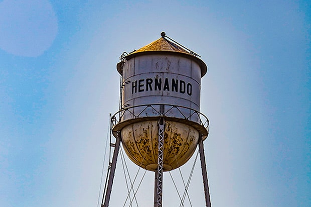 Hernando, Mississippi water tower